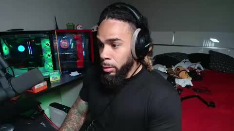 Snapshot of mrjacksonsplayroom chatting on March 2026 03:56:02 AM X TeamTJackson tnacamgirls online show from March 2026 03:56:02 AM