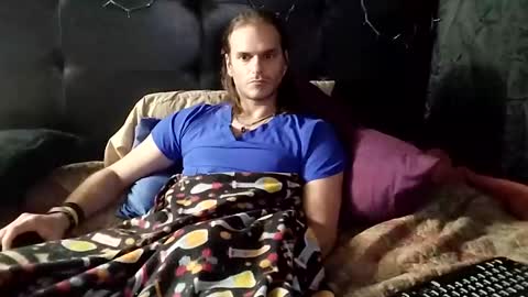 Snapshot of mrkinksized chatting on December 2024 12:15:01 PM MrKinkSized online show from December 2024 12:15:01 PM