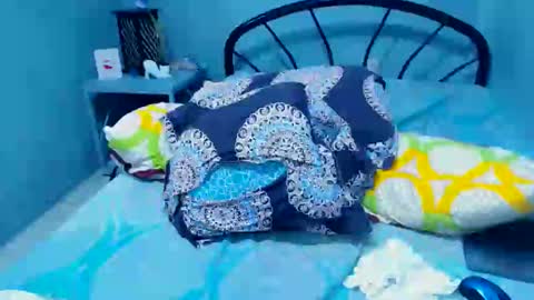 Snapshot of mrladybunnycock chatting on January 2025 10:31:01 AM mrladybunnycock online show from January 2025 10:31:01 AM