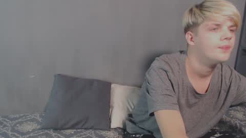Snapshot of mrleopardick chatting on December 2024 09:04:02 PM mr leo online show from December 2024 09:04:02 PM