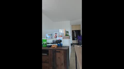 mrlongplay835366 online show from March 2026 01:18:01 PM