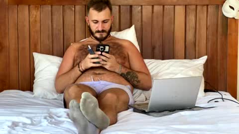 Snapshot of mrmaxiy chatting on June 2026 07:44:01 AM Max online show from June 2026 07:44:01 AM