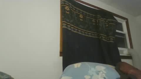 Snapshot of mrmeancurve chatting on April 2026 04:22:01 AM mrmeancurve online show from April 2026 04:22:01 AM