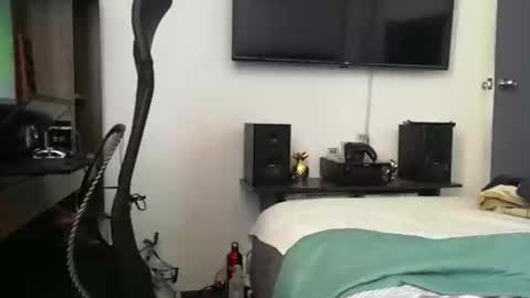 mrmiss_dannys online show from January 2025 06:39:01 PM