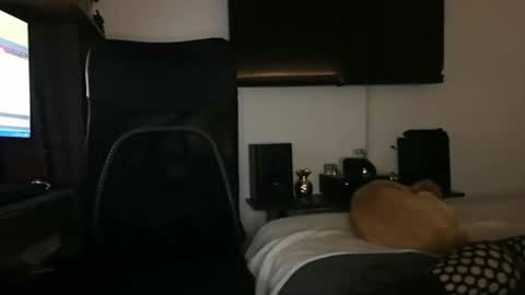 mrmiss_dannys online show from March 2025 06:13:02 AM