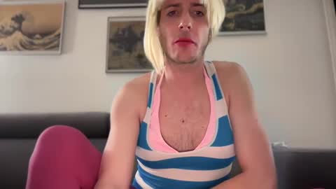 TaleOfLaura online show from January 2025 10:17:02 PM