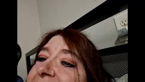 mrnmrsfucks4u online show from April 2026 03:39:01 AM