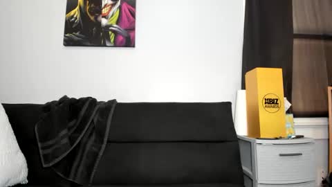 mromg007 online show from February 2025 05:37:01 PM