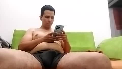 Snapshot of mrpassion3 chatting on February 2026 04:44:01 AM mrpassion3 online show from February 2026 04:44:01 AM