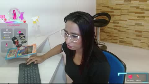 Snapshot of mrskatty chatting on September 2025 11:37:02 AM Tell me Katty online show from September 2025 11:37:02 AM