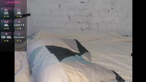 Snapshot of mrsluck chatting on December 2024 02:39:01 AM Sasha online show from December 2024 02:39:01 AM