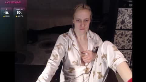 Snapshot of mrsluck chatting on February 2025 02:51:02 AM Sasha online show from February 2025 02:51:02 AM