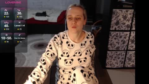 Snapshot of mrsluck chatting on March 2025 01:16:02 PM Sasha online show from March 2025 01:16:02 PM