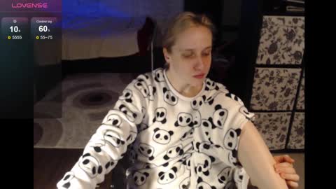 Snapshot of mrsluck chatting on March 2025 03:30:01 AM Sasha online show from March 2025 03:30:01 AM