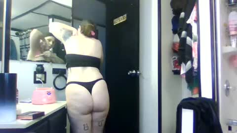 Mrstxoxo4594 online show from September 2025 11:37:01 PM