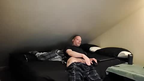 Snapshot of mrxhere chatting on March 2026 05:45:01 AM mrxhere online show from March 2026 05:45:01 AM