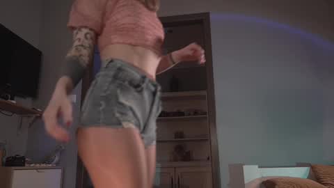 Lore online show from March 2025 08:14:02 PM