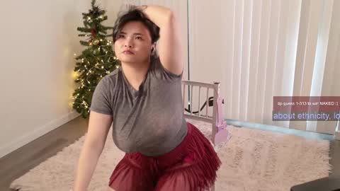 R o r i  SnapChat heyroriv2 wednesday - sunday Noon oclock mountain - 5pm mountain online show from February 2025 10:31:01 PM