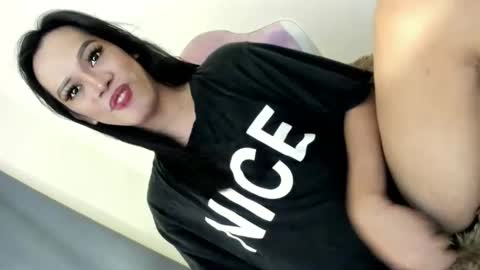 selena online show from December 2024 11:07:02 AM