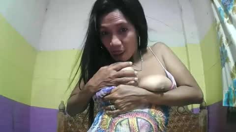 ms_teery online show from December 2025 03:43:01 PM