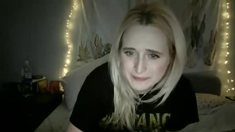 msclairewhatever online show from September 2025 04:24:01 AM