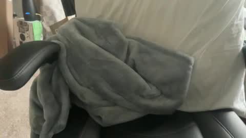 Snapshot of msduss351 chatting on January 2025 12:41:02 PM msduss351 online show from January 2025 12:41:02 PM