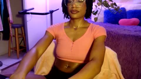 CocoSage online show from November 2025 08:59:02 AM