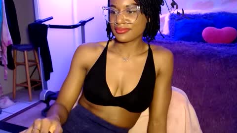 CocoSage online show from February 2026 10:14:01 PM