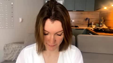 Snapshot of msjill chatting on April 2026 07:11:01 AM Sue online show from April 2026 07:11:01 AM