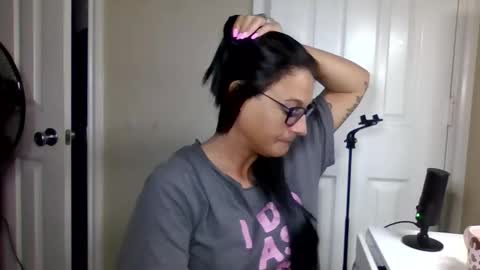 mskinkypunishur online show from September 2025 01:22:01 PM