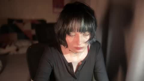 Snapshot of msroxanna chatting on February 2026 04:18:01 PM msroxanna online show from February 2026 04:18:01 PM