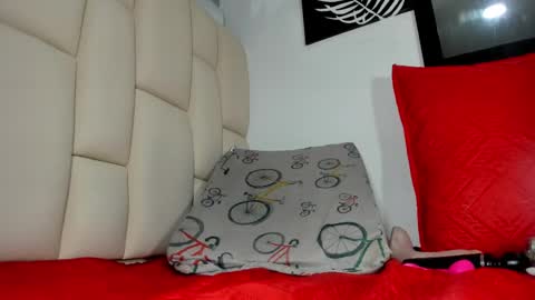 FERNANDA 3 online show from February 2025 09:24:01 AM