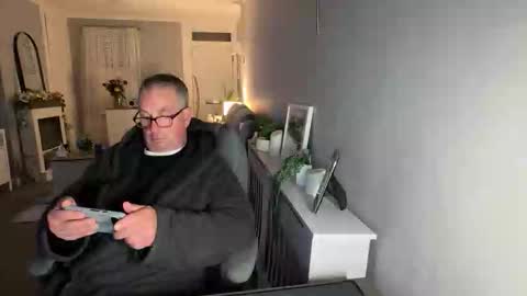 mtb1697 online show from March 2026 10:35:02 PM