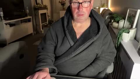 mtb1697 online show from March 2026 12:26:01 AM