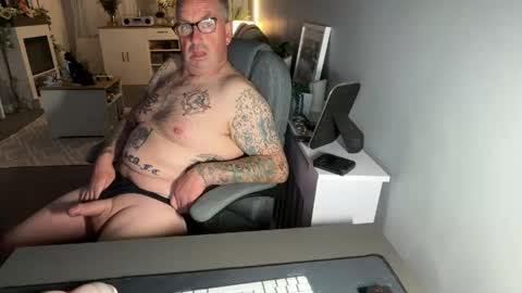 Snapshot of mtb1697 chatting on June 2026 10:45:02 PM mtb1697 online show from June 2026 10:45:02 PM