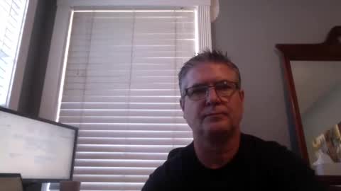 Snapshot of mtbrdr76 chatting on March 2026 07:31:01 PM Fun time Daddy online show from March 2026 07:31:01 PM