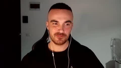 Victor online show from January 2025 07:29:02 PM