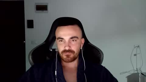 Victor online show from January 2025 04:51:02 PM