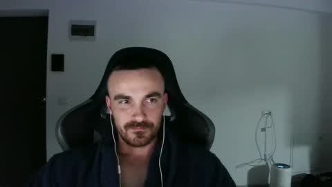 Victor online show from February 2025 04:11:02 PM