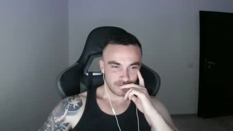 Victor online show from March 2025 05:54:02 PM