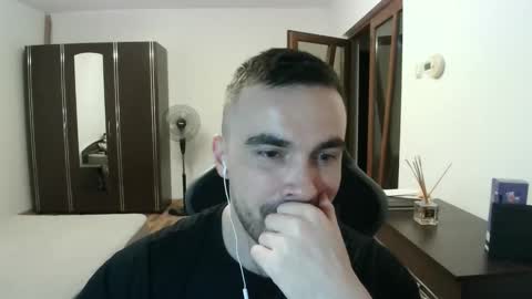 Victor online show from May 2026 07:10:02 PM