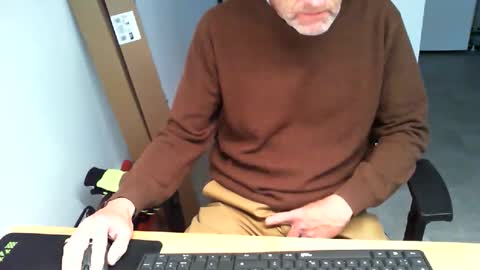 Snapshot of mucfag chatting on October 2025 04:08:01 PM mucfag online show from October 2025 04:08:01 PM