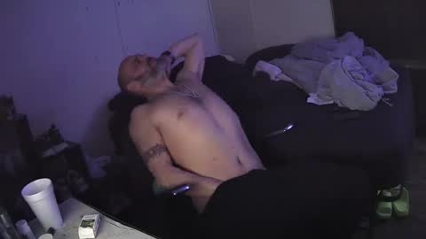 Muffdiver online show from January 2026 02:21:01 PM