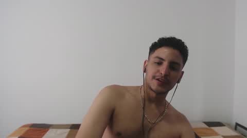 Eduard online show from November 2025 06:18:01 PM