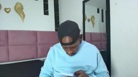 Muller Asher online show from September 2025 03:23:02 AM