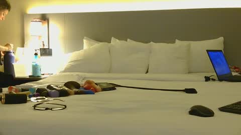 mullysgirl online show from November 2025 10:07:01 AM