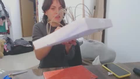   online show from December 2024 01:50:02 AM