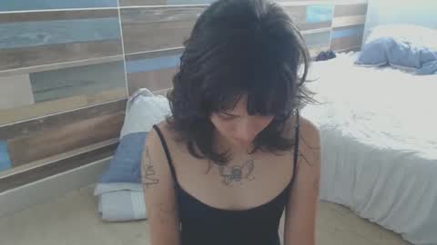   online show from September 2025 05:03:01 PM