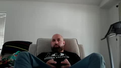 Snapshot of munchies420 chatting on March 2026 06:36:01 PM Bearded online show from March 2026 06:36:01 PM