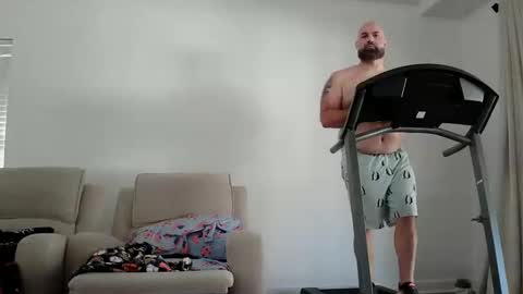 Snapshot of munchies420 chatting on March 2026 01:52:01 PM Bearded online show from March 2026 01:52:01 PM